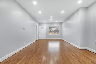 7007 Marshall Ave, Hammond, IN 46323 - Photo 5