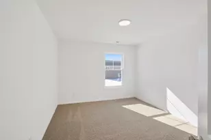 545 E 130th Pl, Crown Point, IN 46307 - Photo 23