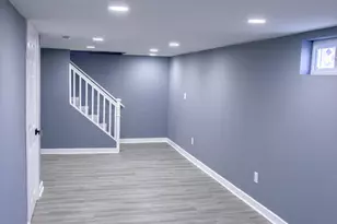 418 Dallas St, Gary, IN 46406 - Photo 3