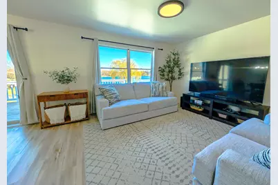 1065 Shoreline Road, Crown Point, IN 46307 - Photo 11