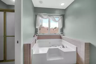 9993 Hunters Run, Saint John, IN 46373 - Photo 23