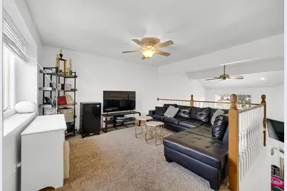 9993 Hunters Run, Saint John, IN 46373 - Photo 23