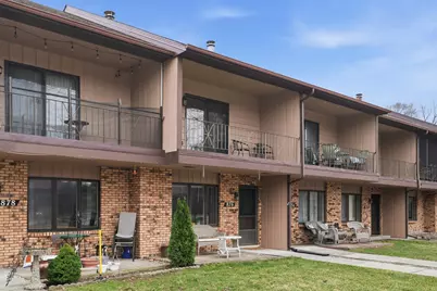 876 Jordan Circle, Schererville, IN 46375 - Photo 3