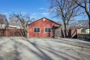 2327 Burr St, Gary, IN 46406 - Photo 3