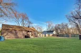 2320 Burr St, Gary, IN 46406 - Photo 5