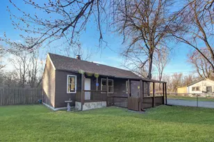 2320 Burr St, Gary, IN 46406 - Photo 3