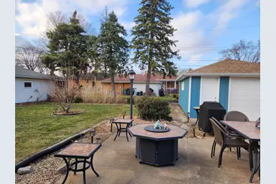 2445 Clough Avenue, Highland, IN 46322 - Photo 7