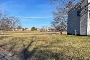 780 Merganser Ln, Valparaiso, IN 46385 - Photo 3