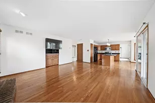 2697 W 85th Ave, Merrillville, IN 46410 - Photo 19