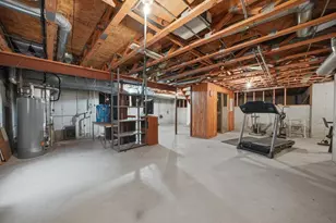 2697 W 85th Ave, Merrillville, IN 46410 - Photo 33