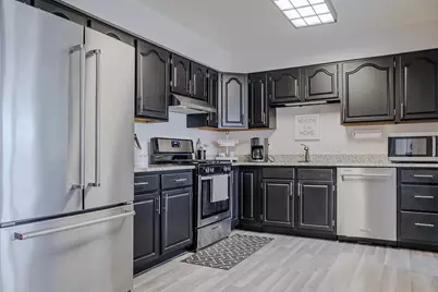 5065 Spinnaker Lane #E, Crown Point, IN 46307 - Photo 3