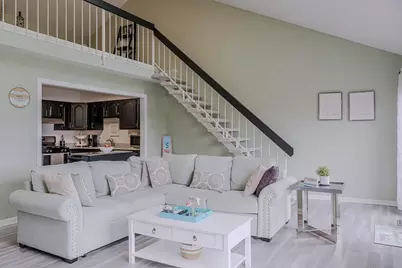 5065 Spinnaker Lane #E, Crown Point, IN 46307 - Photo 7