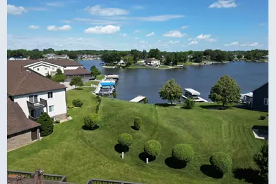 5065 Spinnaker Lane #E, Crown Point, IN 46307 - Photo 3