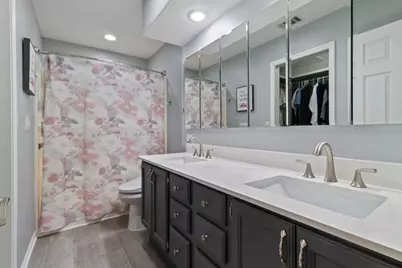 3302 Milestone Creek Court, Valparaiso, IN 46385 - Photo 21