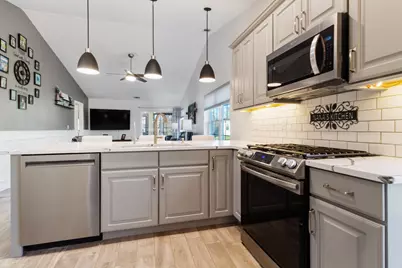 3302 Milestone Creek Court, Valparaiso, IN 46385 - Photo 5