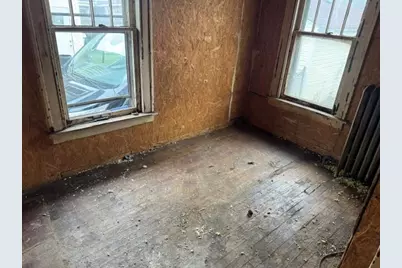 1329 Michigan Street, Hammond, IN 46320 - Photo 5