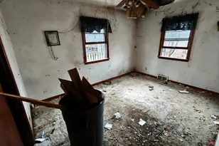 238 N Indiana St, Griffith, IN 46319 - Photo 9