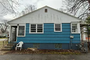 238 N Indiana St, Griffith, IN 46319 - Photo 3