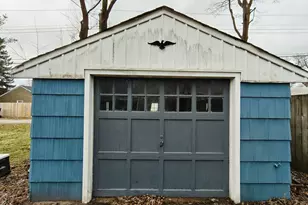 238 N Indiana St, Griffith, IN 46319 - Photo 23