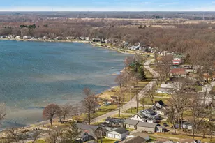 4100 East Dr, Knox, IN 46534 - Photo 11