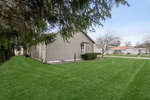 4100 East Dr, Knox, IN 46534 - Photo 5