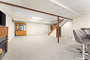 8690 Durbin Ln, Crown Point, IN 46307 - Photo 29