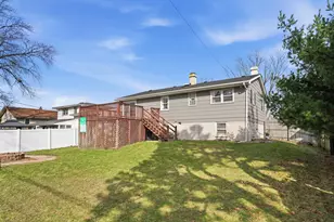 342 N Wright St, Griffith, IN 46319 - Photo 21