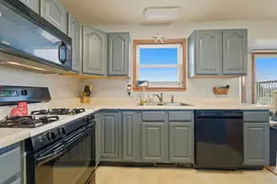 664 Windy Meadow Ct, Hebron, IN 46341 - Photo 5