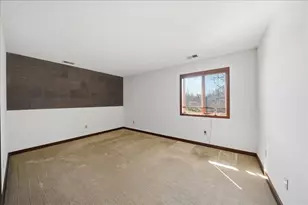 505 Andover Dr, Valparaiso, IN 46383 - Photo 29