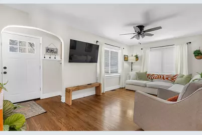 480 Grove Avenue, Valparaiso, IN 46385 - Photo 5