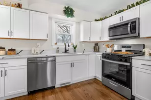 480 Grove Ave, Valparaiso, IN 46385 - Photo 7