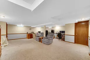 22 Maple Ct, Schererville, IN 46375 - Photo 15