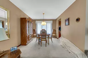 22 Maple Ct, Schererville, IN 46375 - Photo 9