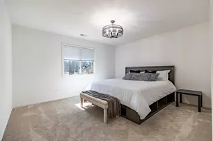 5037 E 70th Ave, Schererville, IN 46375 - Photo 41