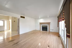 6874 Mercedes Ave, Portage, IN 46368 - Photo 9