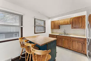 1702 Broadway Ave, Chesterton, IN 46304 - Photo 5