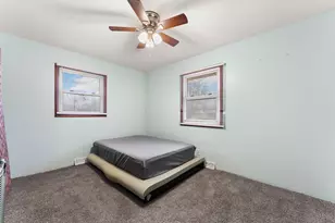 1702 Broadway Ave, Chesterton, IN 46304 - Photo 9