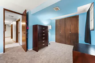 1702 Broadway Ave, Chesterton, IN 46304 - Photo 15