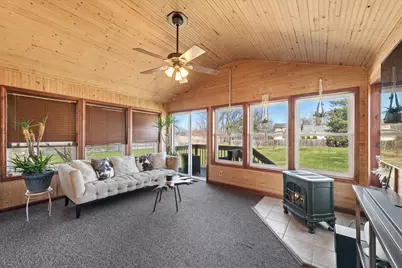 9240 W 93rd Avenue, Saint John, IN 46373 - Photo 7