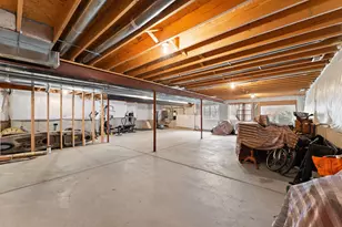 474 E 1200 N, Chesterton, IN 46304 - Photo 37