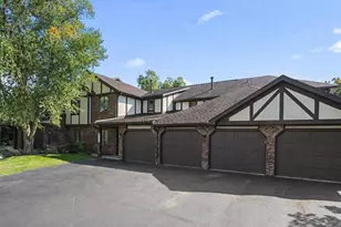 5015 Spinnaker Ln, Crown Point, IN 46307 - Photo 1