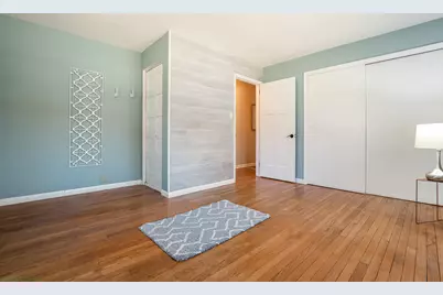 814 N Calumet Road, Chesterton, IN 46304 - Photo 13