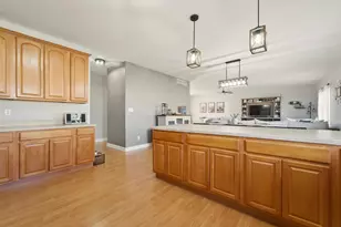 609 Dakota Dr, Lowell, IN 46356 - Photo 9