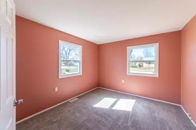 765 Governor Road, Valparaiso, IN 46385 - Photo 13