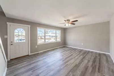 765 Governor Road, Valparaiso, IN 46385 - Photo 3