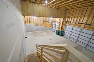 3104 Westwind Dr, Valparaiso, IN 46385 - Photo 37