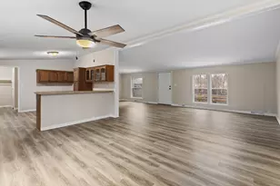 122 Top Flight Rd, Michigan City, IN 46360 - Photo 7