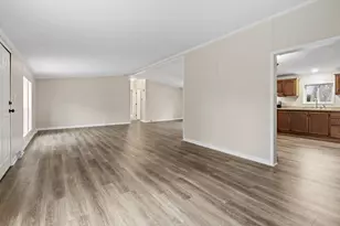 122 Top Flight Rd, Michigan City, IN 46360 - Photo 5