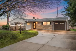 3212 E 400 S, La Porte, IN 46350 - Photo 35