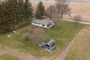 3212 E 400 S, La Porte, IN 46350 - Photo 33